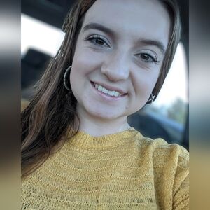 Meet your Posher, Abby